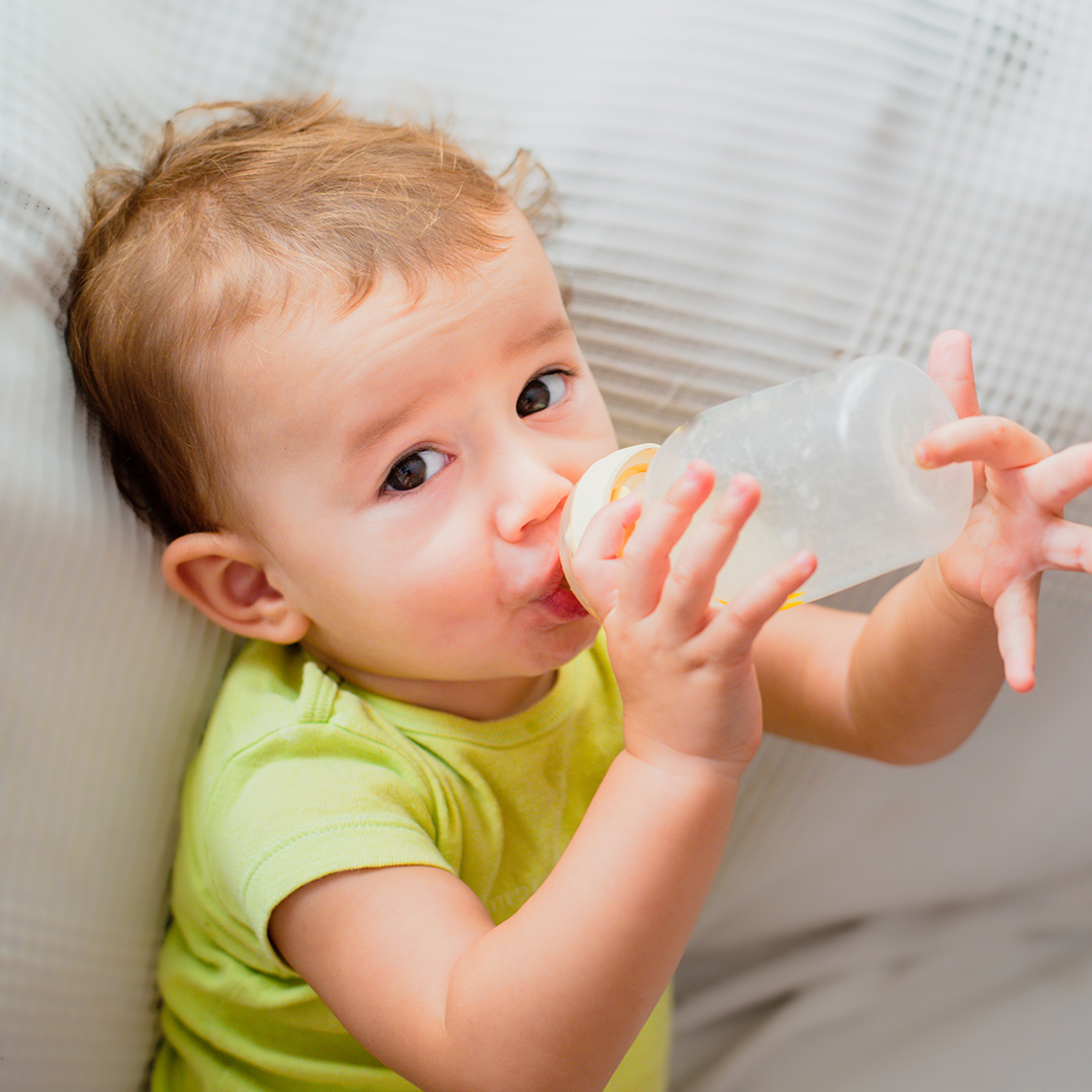 ¿Por qué mi bebé llora mucho en la noche? Calmatol